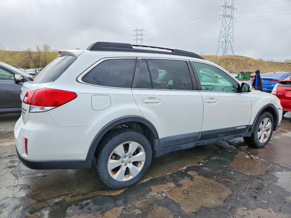 49834016 :رقم المزاد ، 4S4BRBCC8A3377543 vin ، 2010 Subaru Outback مزاد بيع