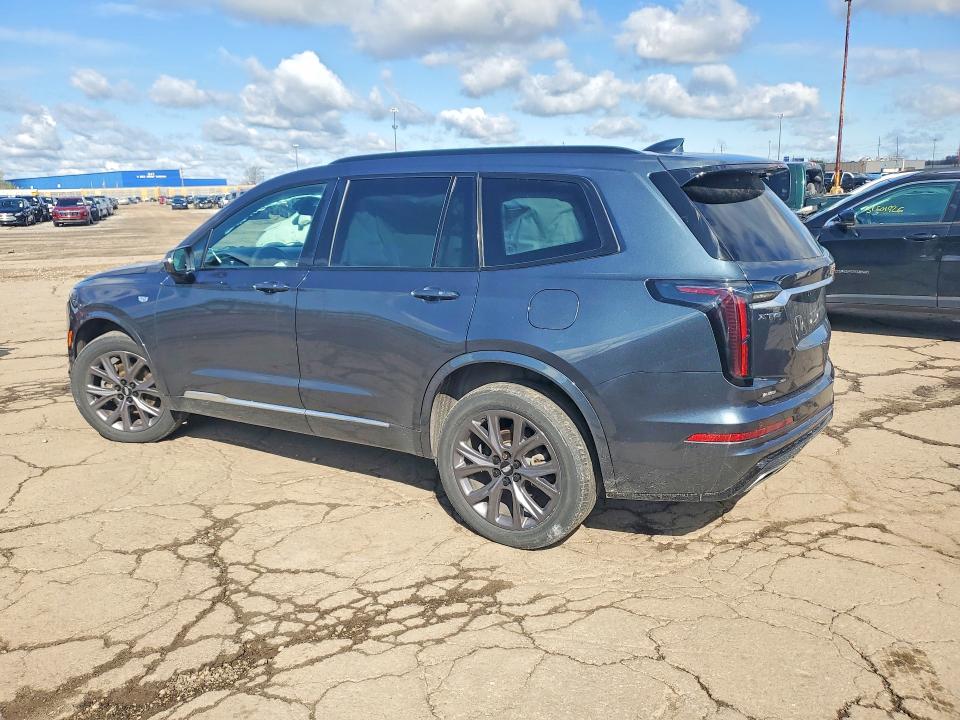 51821056 :رقم المزاد ، 1GYKPGRS2LZ104288 vin ، 2020 Cadillac Xt6 مزاد بيع