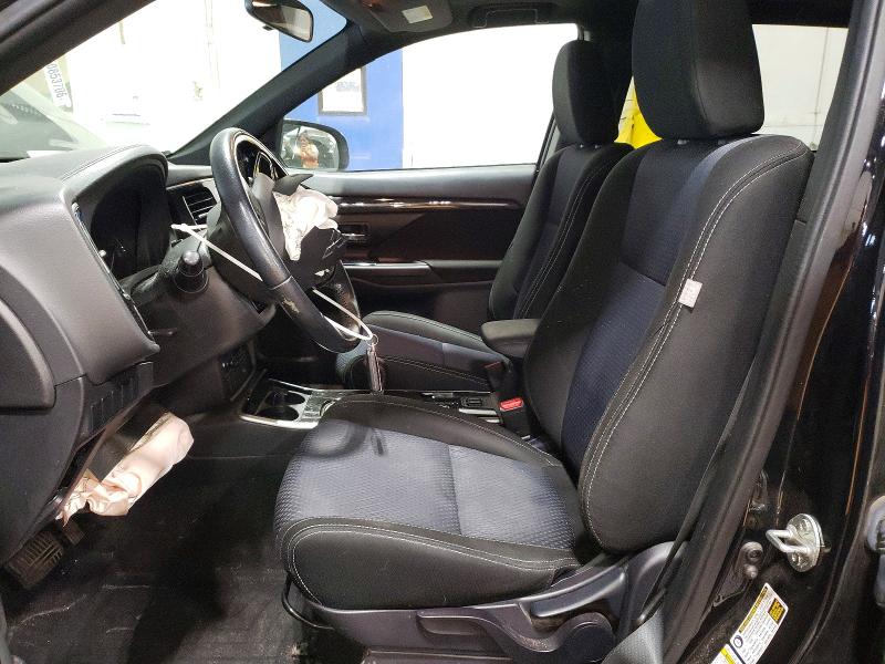 50719316 :رقم المزاد ، JA4AZ3A35JZ024029 vin ، 2018 Mitsubishi Outlander مزاد بيع