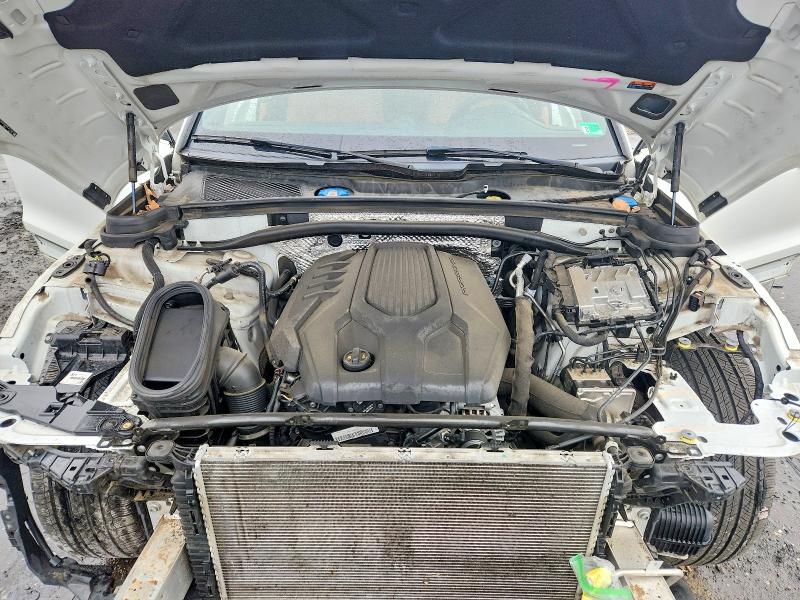 50584346 :رقم المزاد ، WP1AA2A54NLB02641 vin ، 2022 Porsche Macan مزاد بيع