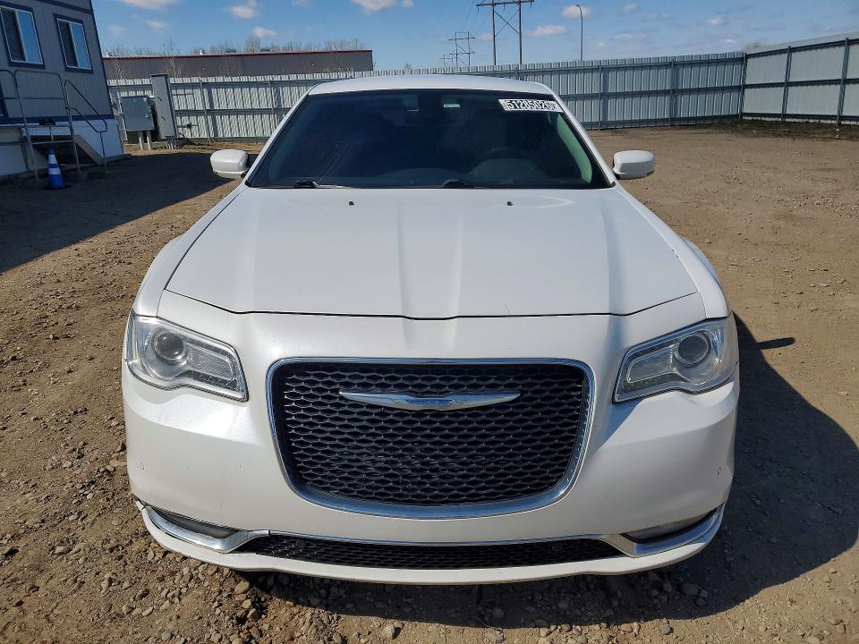 2016 Chrysler 300 მანქანა იყიდება აუქციონზე, vin: 2C3CCAAGXGH233934, აუქციონის ნომერი: 51285026