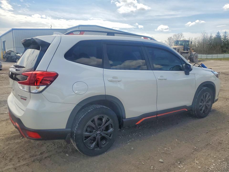 2022 Subaru Forester მანქანა იყიდება აუქციონზე, vin: JF2SKAJC1NH518744, აუქციონის ნომერი: 48395326