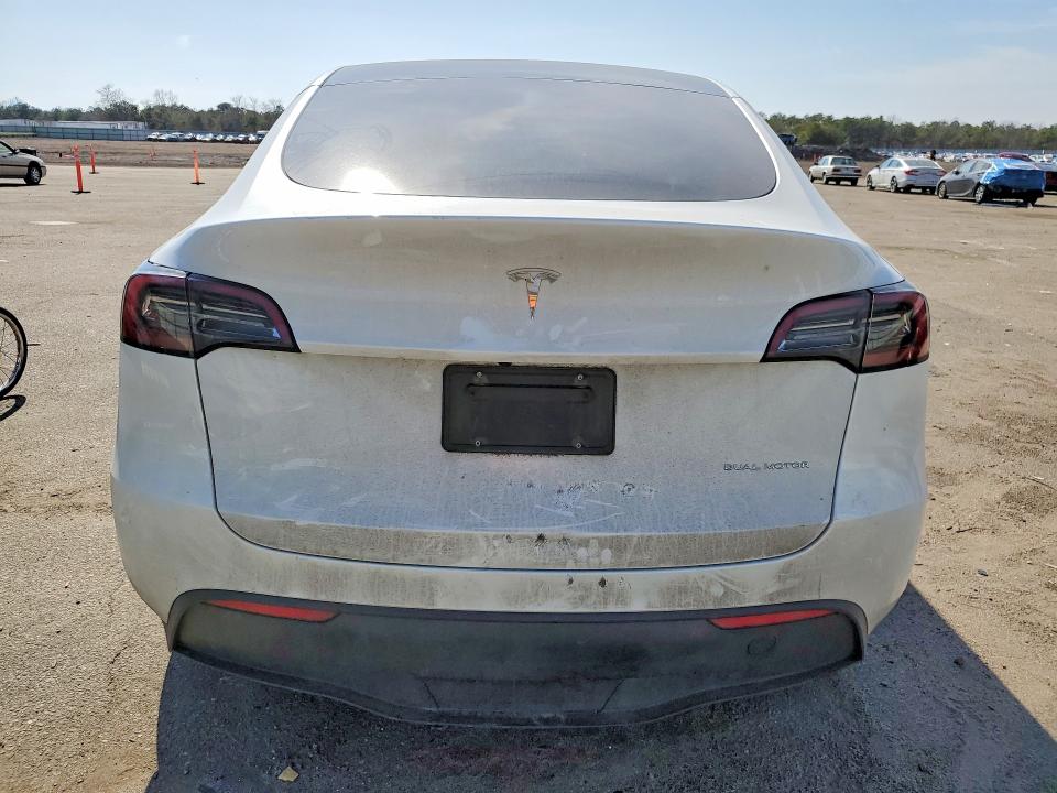 Продаж на аукціоні авто 2023 Tesla Model Y, vin: 7SAYGAEE6PF598621, номер лоту: 49307076