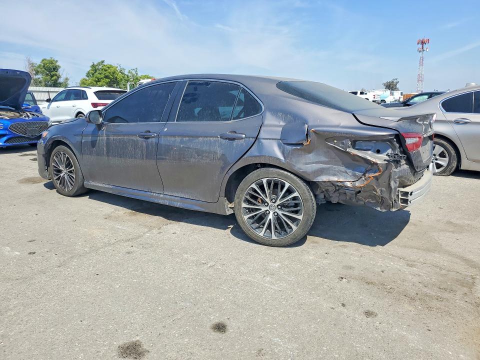 Продажа на аукционе авто 2018 Toyota Camry, vin: 4T1B11HK1JU091075, номер лота: 49836666