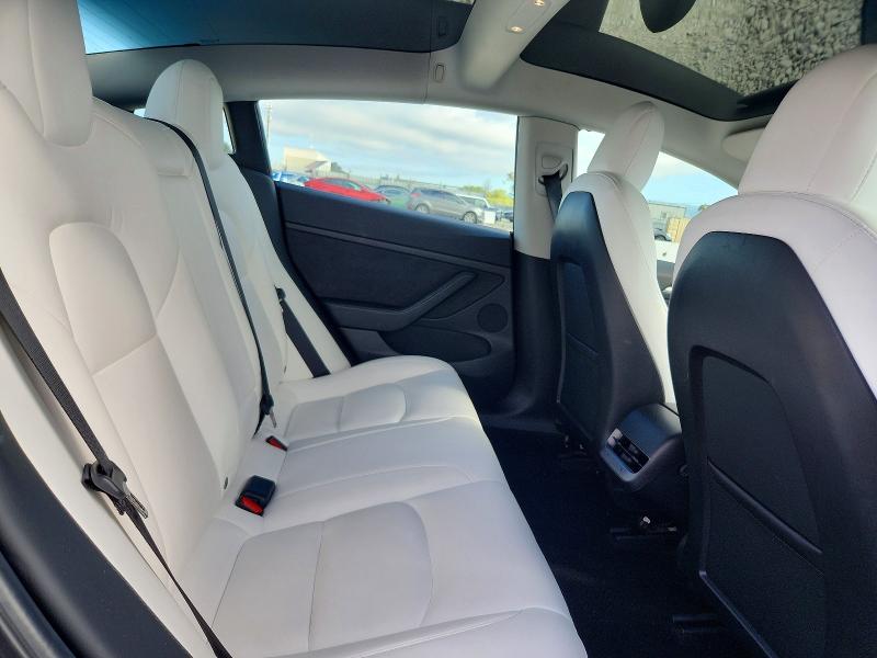 2022 Tesla Model 3 მანქანა იყიდება აუქციონზე, vin: 5YJ3E1EB5NF144232, აუქციონის ნომერი: 50525666