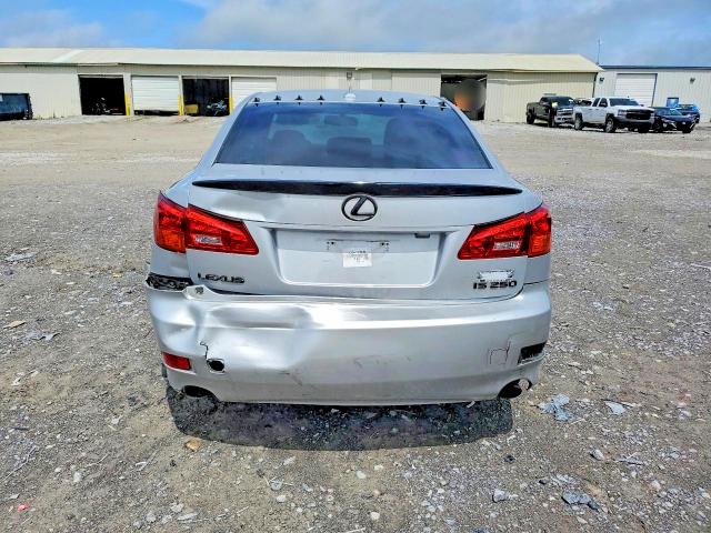 51538316 :رقم المزاد ، JTHBK262685077430 vin ، 2008 Lexus Is مزاد بيع