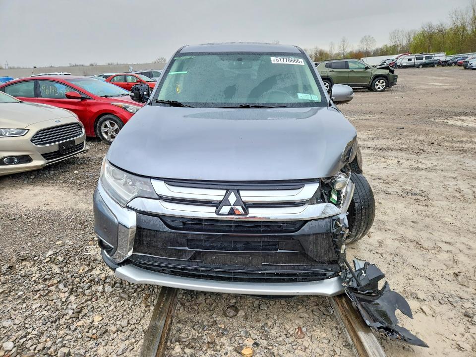 2017 Mitsubishi Outlander მანქანა იყიდება აუქციონზე, vin: JA4AZ3A3XHZ027342, აუქციონის ნომერი: 51770666