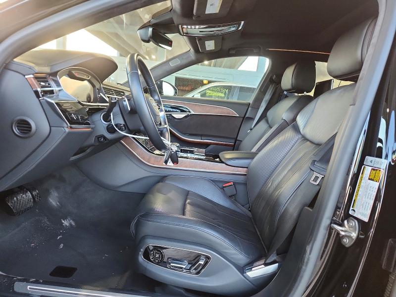 Продаж на аукціоні авто 2019 Audi A8, vin: WAU8DBF84KN013921, номер лоту: 48074176