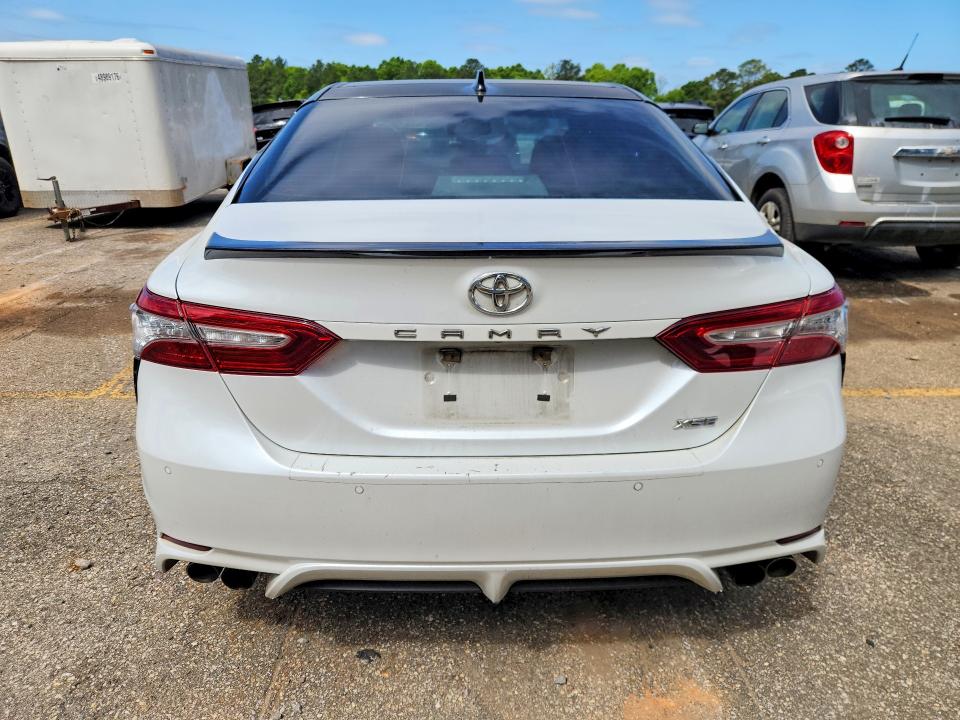 Aukcja sprzedaży 2018 Toyota Camry, vin: 4T1B61HK5JU106971, numer aukcji: 48918176