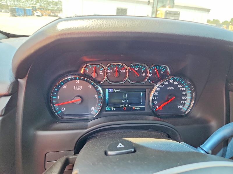 50503296 :رقم المزاد ، 1GNSKHKC0LR156197 vin ، 2020 Chevrolet Suburban مزاد بيع