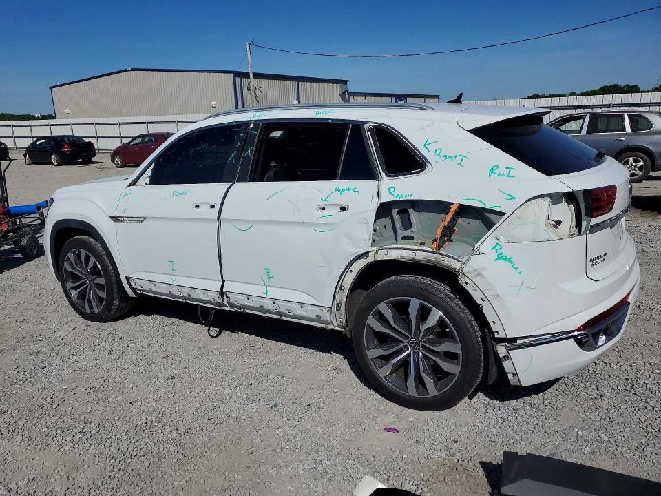 2021 Volkswagen Atlas Cross Sport მანქანა იყიდება აუქციონზე, vin: 1V2CE2CA0MC205822, აუქციონის ნომერი: 51349076