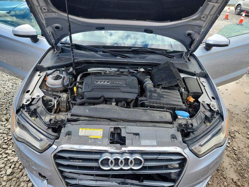 51036426 :رقم المزاد ، WAU7FLFF6F1031795 vin ، 2015 Audi A3 مزاد بيع