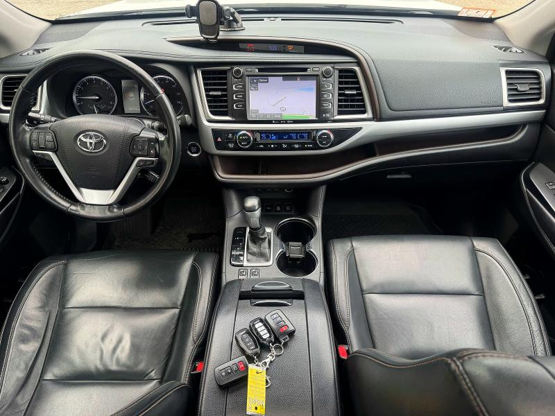 Aukcja sprzedaży 2018 Toyota Highlander, vin: 5TDJZRFH7JS537362, numer aukcji: 48683796