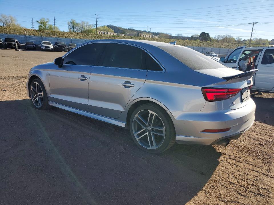 48898856 :رقم المزاد ، WAUJ8GFF1J1034376 vin ، 2018 Audi A3 مزاد بيع