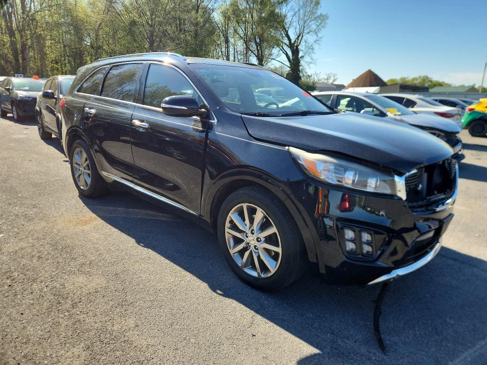 2016 Kia Sorento მანქანა იყიდება აუქციონზე, vin: 5XYPK4A53GG186812, აუქციონის ნომერი: 50690396