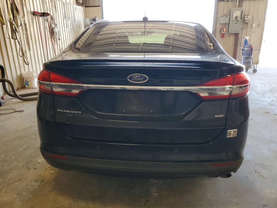 51440836 :رقم المزاد ، 3FA6P0H77HR281187 vin ، 2017 Ford Fusion مزاد بيع