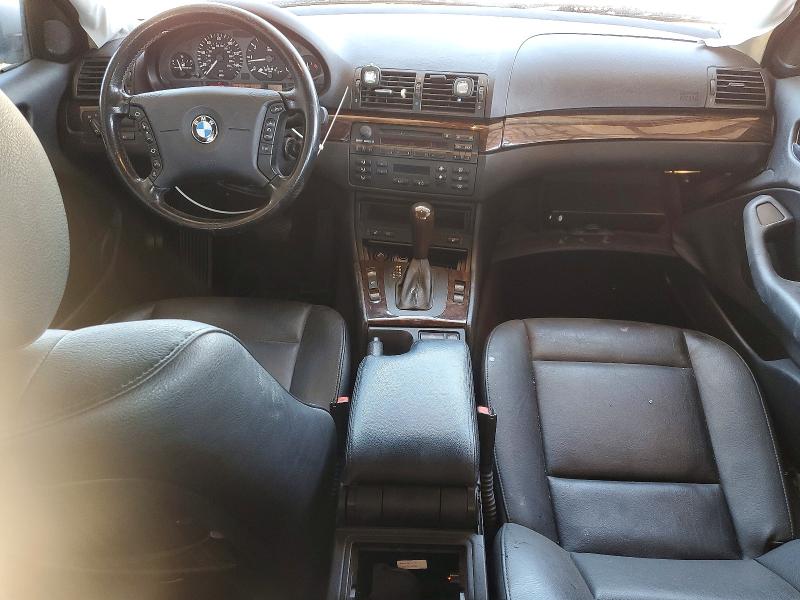51410816 :رقم المزاد ، WBAET37405NJ85231 vin ، 2005 Bmw 325 مزاد بيع