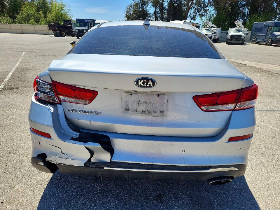 2019 Kia Optima მანქანა იყიდება აუქციონზე, vin: 5XXGT4L3XKG337408, აუქციონის ნომერი: 50523816