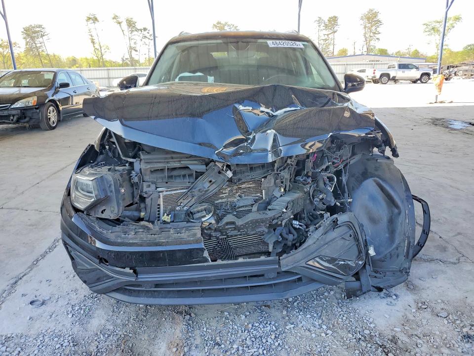 48420526 :رقم المزاد ، 3VV3B7AX0NM044825 vin ، 2022 Volkswagen Tiguan مزاد بيع