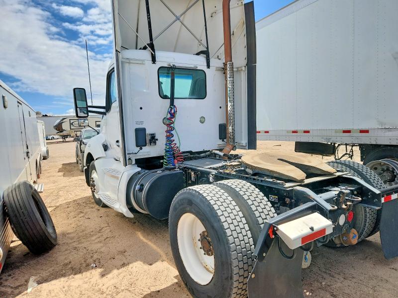 Продажа на аукционе авто 2015 Kenworth T680, vin: 1XKYA48X7FJ443729, номер лота: 50594886