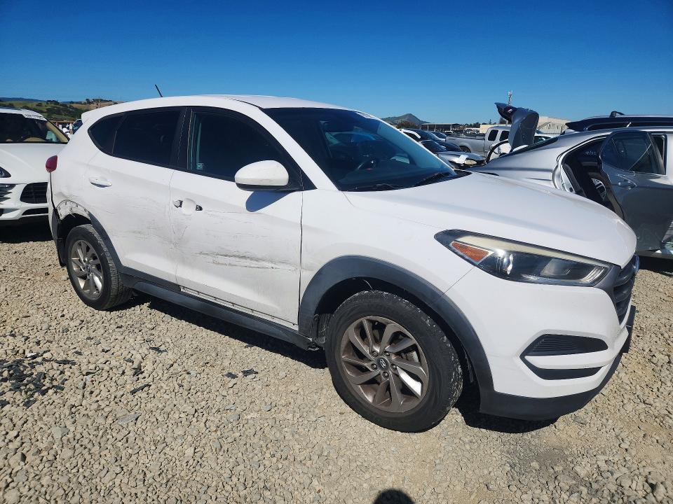 Aukcja sprzedaży 2016 Hyundai Tucson, vin: KM8J23A40GU125242, numer aukcji: 48013056