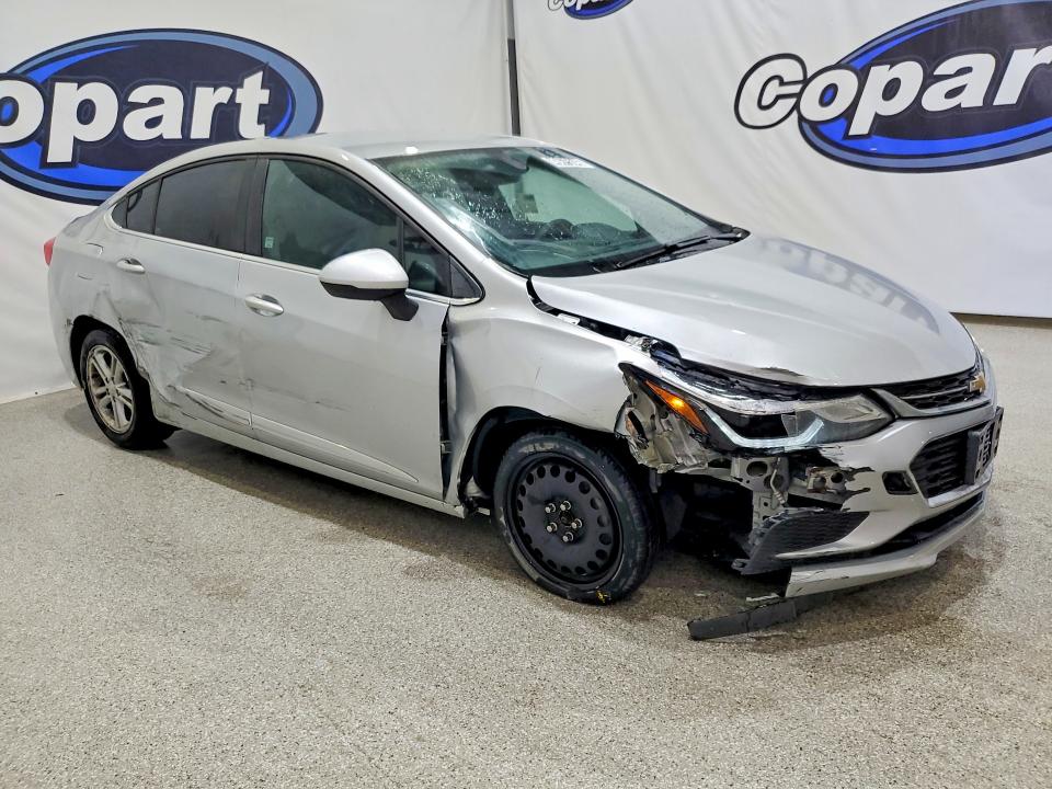 2018 Chevrolet Cruze მანქანა იყიდება აუქციონზე, vin: 1G1BE5SM9J7135051, აუქციონის ნომერი: 49675846