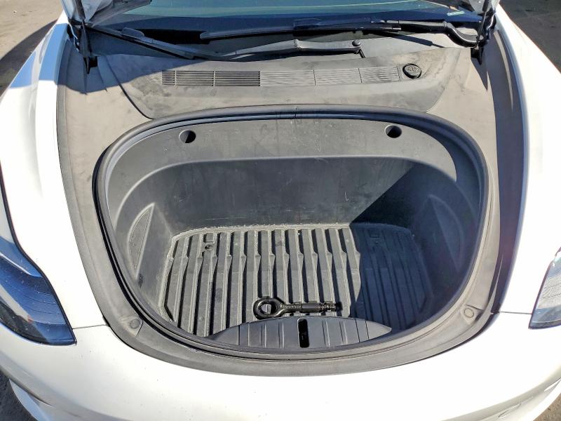 Продажа на аукционе авто 2023 Tesla Model 3, vin: 5YJ3E1EA9PF458735, номер лота: 49592236