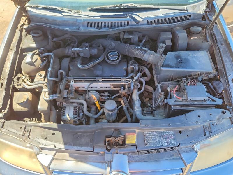 49325696 :رقم المزاد ، 3VWRR69M34M111244 vin ، 2004 Volkswagen Jetta مزاد بيع