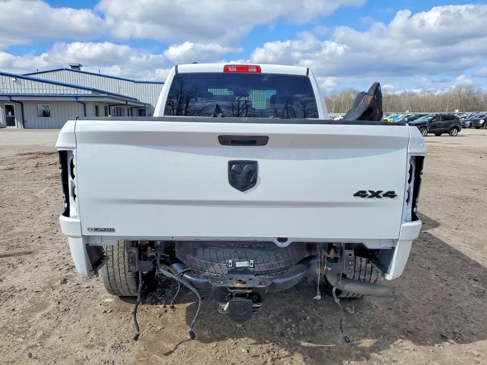 Продажа на аукционе авто 2022 Ram 1500 Classic, vin: 1C6RR7GG6NS177423, номер лота: 49449746