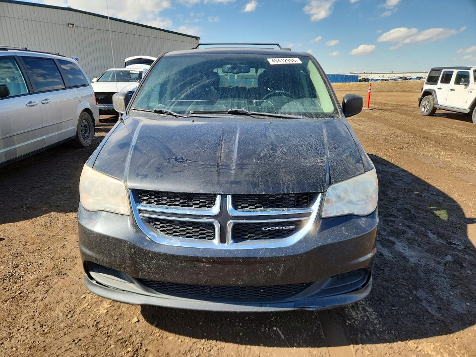 2011 Dodge Grand Caravan მანქანა იყიდება აუქციონზე, vin: 2D4RN4DG2BR653335, აუქციონის ნომერი: 49412906