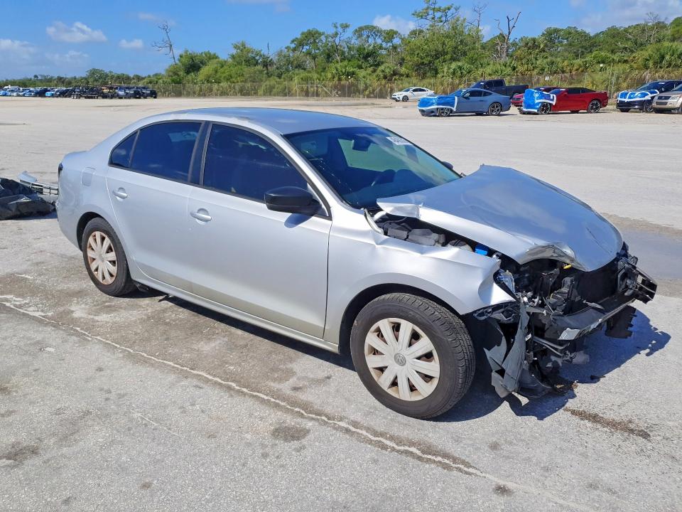 48468306 :رقم المزاد ، 3VW167AJXGM314732 vin ، 2016 Volkswagen Jetta مزاد بيع