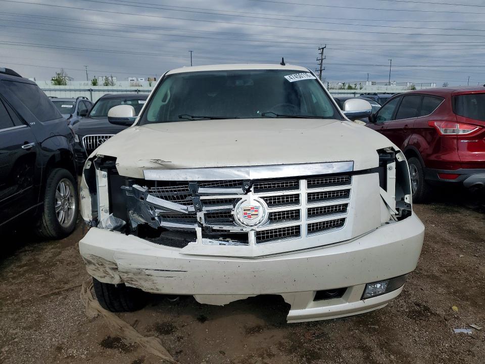 47450116 :رقم المزاد ، 1GYFK63808R202329 vin ، 2008 Cadillac Escalade مزاد بيع