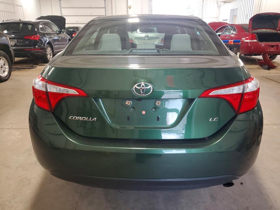 49314706 :رقم المزاد ، 2T1BURHE7FC335238 vin ، 2015 Toyota Corolla مزاد بيع