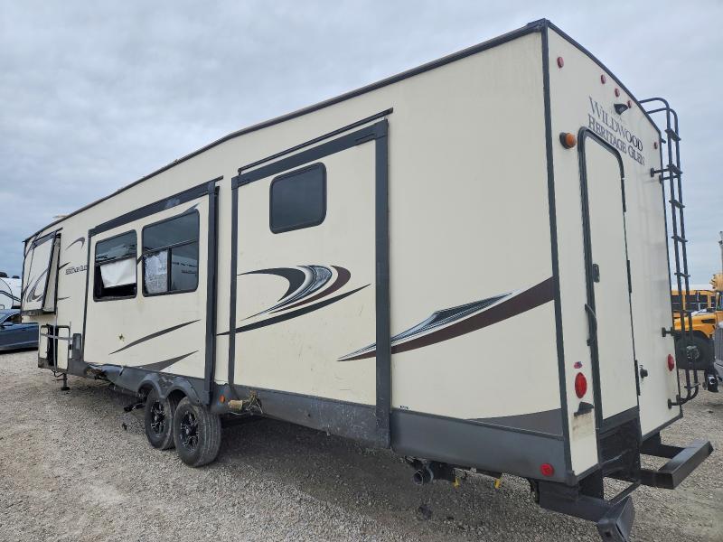 51686336 :رقم المزاد ، 4X4FWBM27LV703550 vin ، 2020 Wildwood Forest Riv مزاد بيع