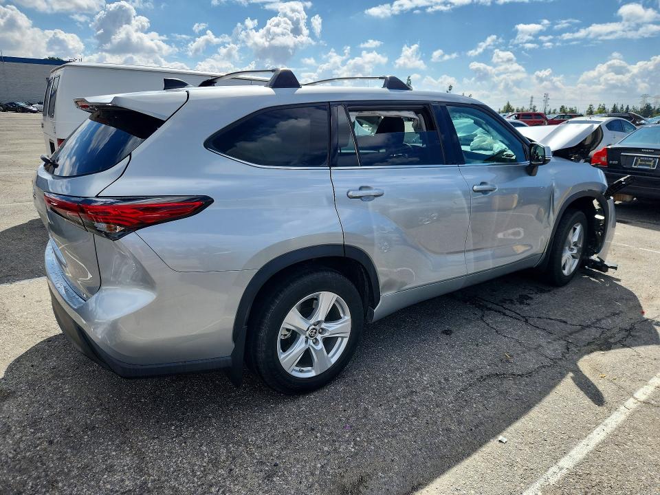 Aukcja sprzedaży 2022 Toyota Highlander, vin: 5TDZZRAH0NS116888, numer aukcji: 48207466