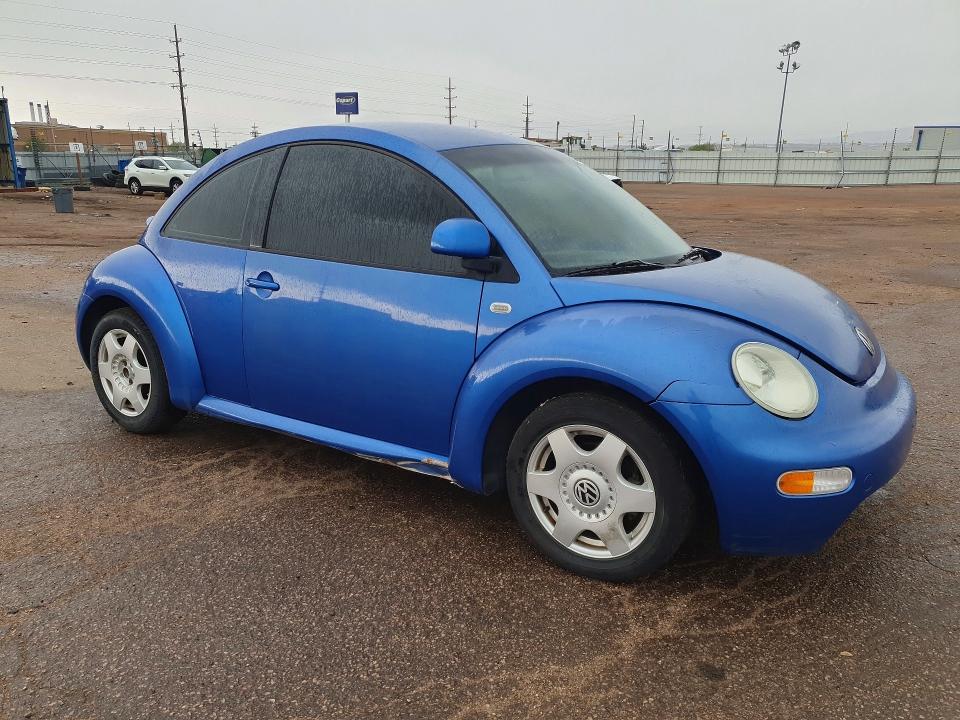 51871056 :رقم المزاد ، 3VWCA21C8XM456458 vin ، 1999 Volkswagen New Beetle مزاد بيع