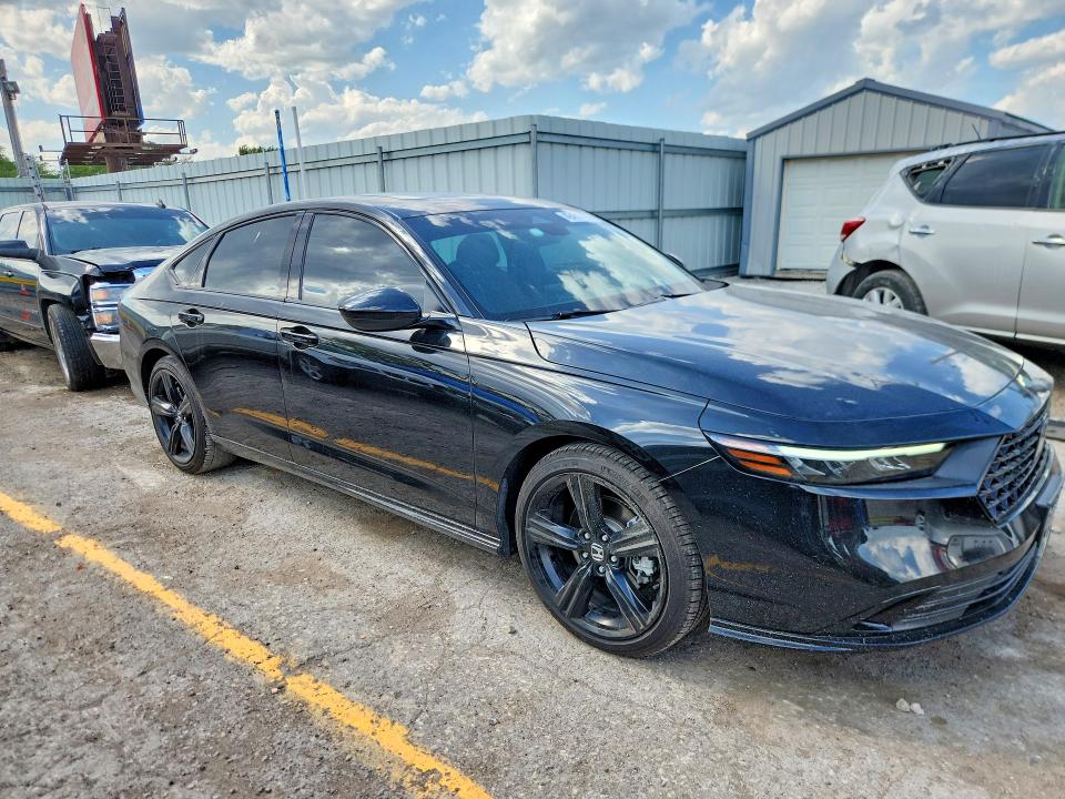 49451476 :رقم المزاد ، 1HGCY2F78RA074992 vin ، 2024 Honda Accord مزاد بيع