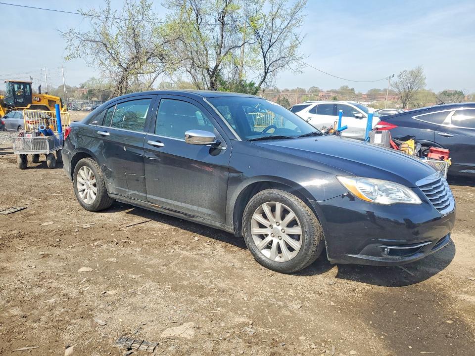 Продажа на аукционе авто 2014 Chrysler 200, vin: 1C3CCBCGXEN180370, номер лота: 48747946