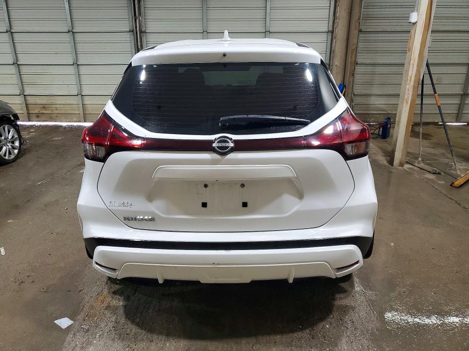 50146016 :رقم المزاد ، 3N1CP5BV6NL495753 vin ، 2022 Nissan Kicks مزاد بيع