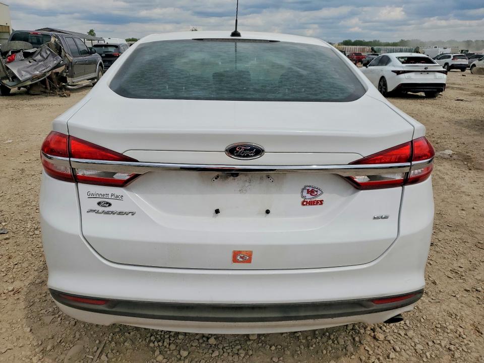 52154456 :رقم المزاد ، 3FA6P0H79HR226241 vin ، 2017 Ford Fusion مزاد بيع