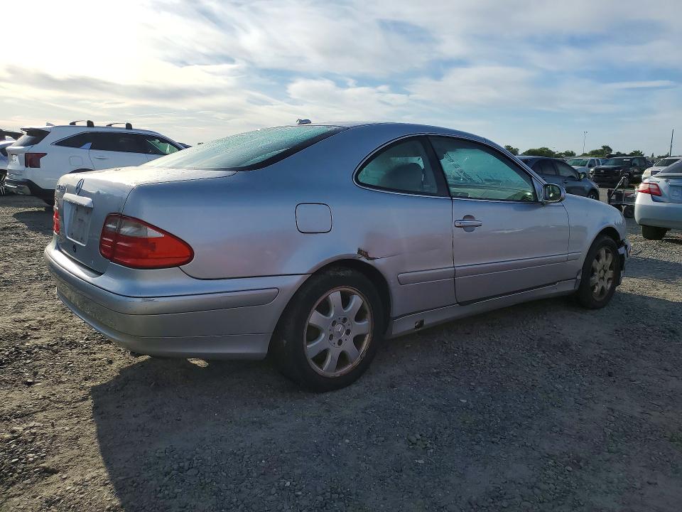48848726 :رقم المزاد ، WDBLJ65GXYF157240 vin ، 2000 Mercedes-benz Clk مزاد بيع