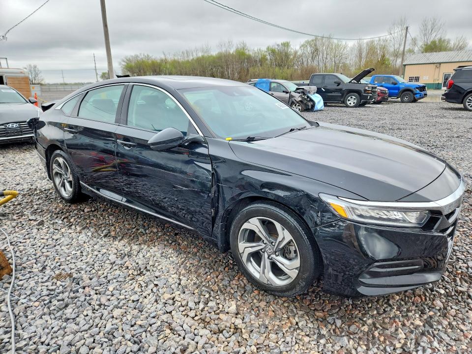 Продажа на аукционе авто 2018 Honda Accord, vin: 1HGCV2F59JA025232, номер лота: 49605806