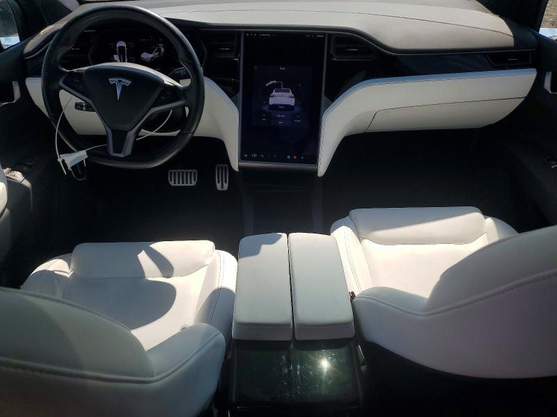 Продаж на аукціоні авто 2020 Tesla Model X, vin: 5YJXCAE20LF270115, номер лоту: 49427286