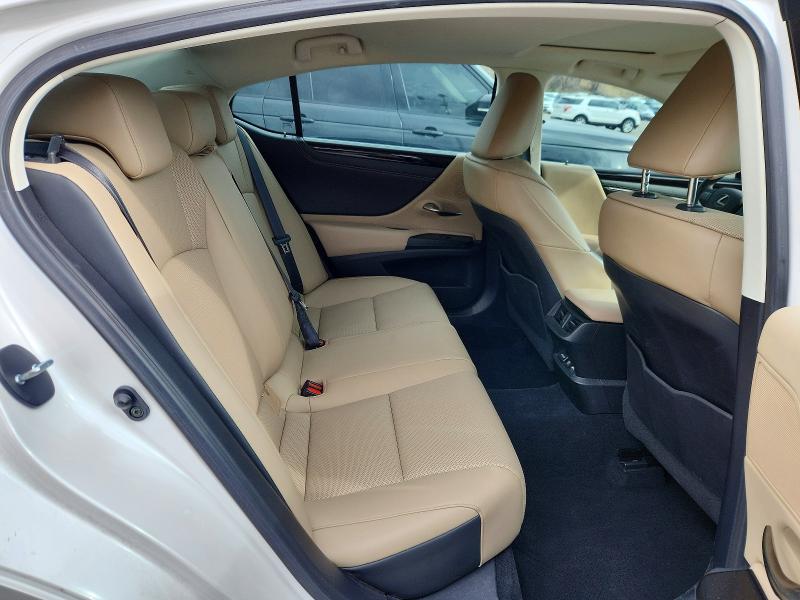 48602256 :رقم المزاد ، 58ADZ1B17LU071278 vin ، 2020 Lexus Es 350 مزاد بيع