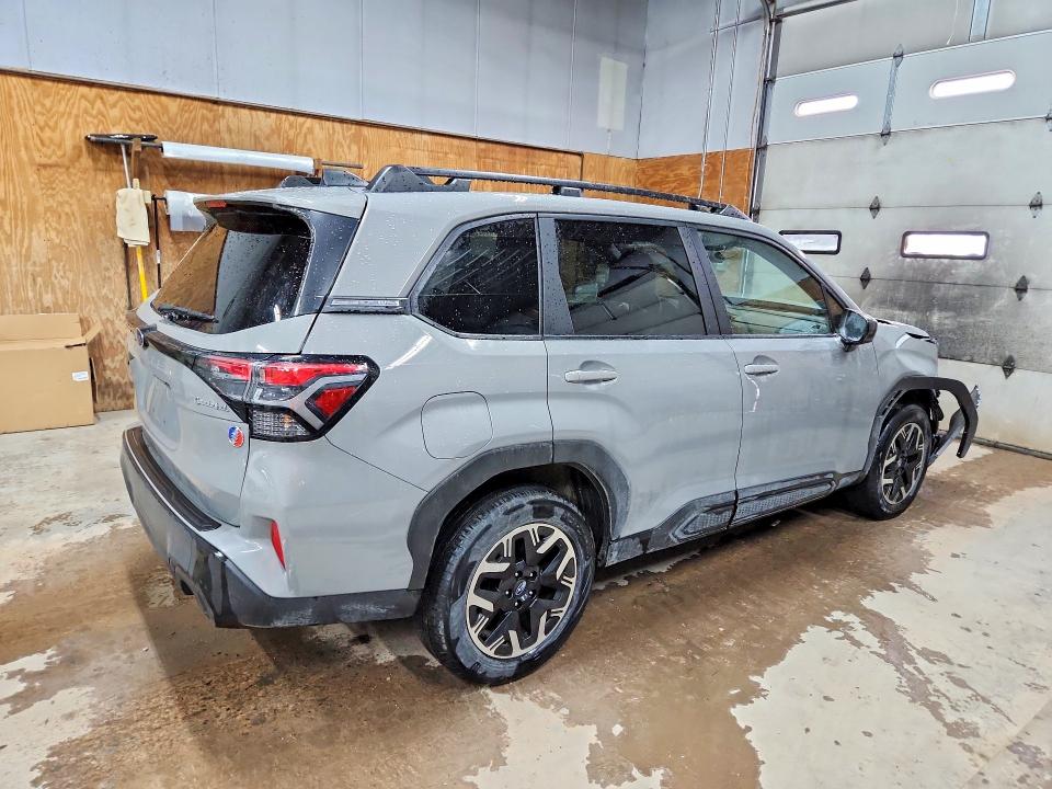 2025 Subaru Forester მანქანა იყიდება აუქციონზე, vin: JF2SLDBC2SH400274, აუქციონის ნომერი: 48195376