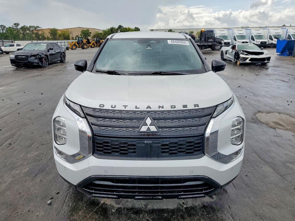 48468966 :رقم المزاد ، JA4J3UA89PZ040682 vin ، 2023 Mitsubishi Outlander مزاد بيع