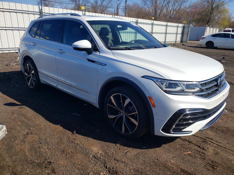 48808456 :رقم المزاد ، 3VV4B7AX5RM160208 vin ، 2024 Volkswagen Tiguan مزاد بيع