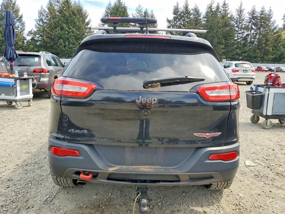 52031536 :رقم المزاد ، 1C4PJMBB0EW132374 vin ، 2014 Jeep Cherokee مزاد بيع