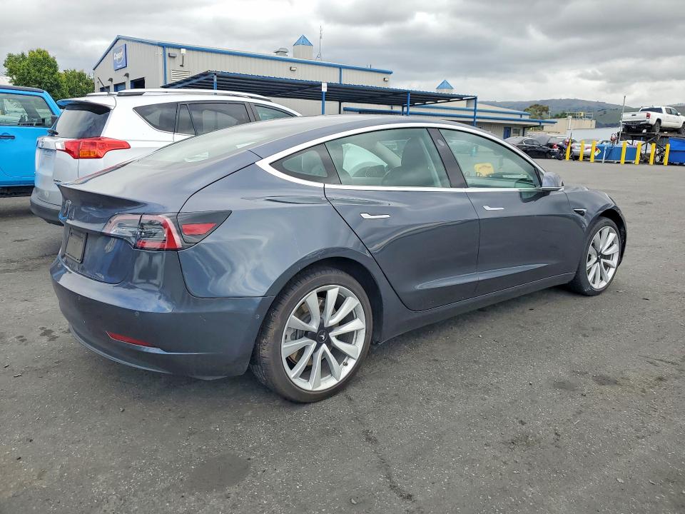Продажа на аукционе авто 2019 Tesla Model 3, vin: 5YJ3E1EA3KF475961, номер лота: 50676146