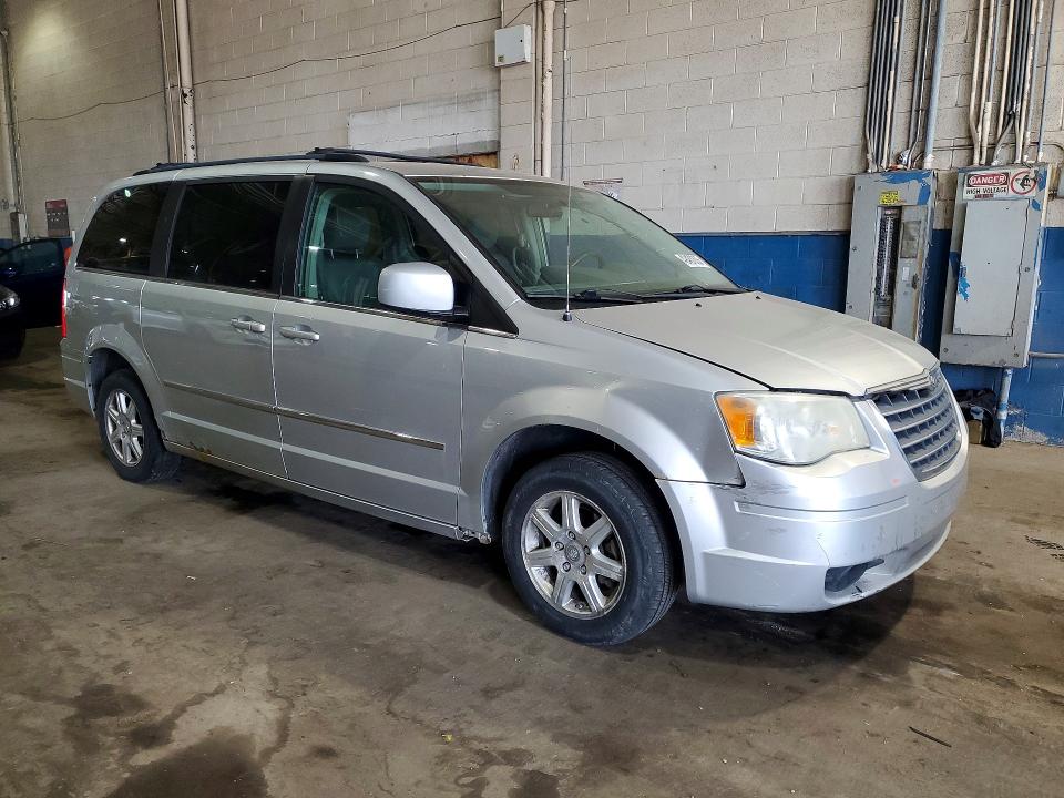 Продаж на аукціоні авто 2009 Chrysler Town & Country, vin: 2A8HR54149R592457, номер лоту: 49487336